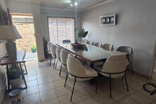 3 Bedroom Property for Sale in Annlin Gauteng