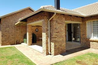 3 Bedroom Property for Sale in Annlin Gauteng