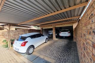 3 Bedroom Property for Sale in Annlin Gauteng
