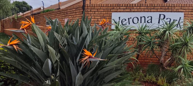 2 Bedroom Property for Sale in Montana Gauteng