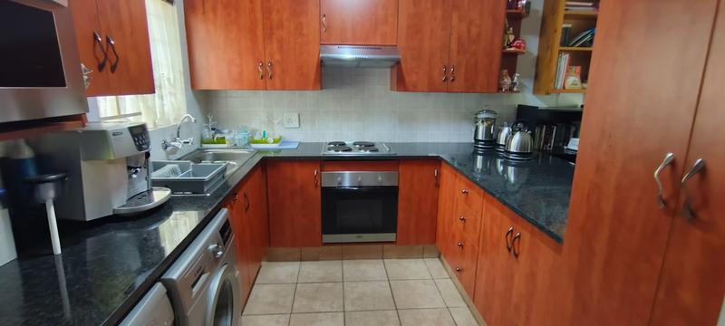 2 Bedroom Property for Sale in Montana Gauteng