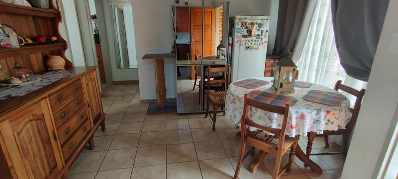 2 Bedroom Property for Sale in Montana Gauteng