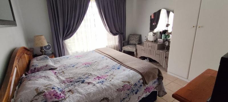 2 Bedroom Property for Sale in Montana Gauteng