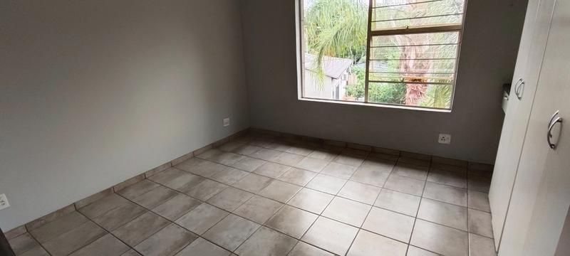 2 Bedroom Property for Sale in Sinoville Gauteng