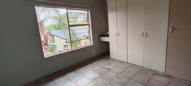 2 Bedroom Property for Sale in Sinoville Gauteng