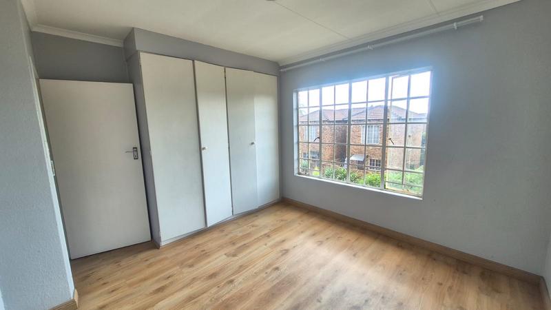 To Let 2 Bedroom Property for Rent in Wilgeheuwel Gauteng