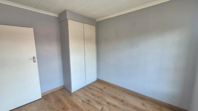 To Let 2 Bedroom Property for Rent in Wilgeheuwel Gauteng