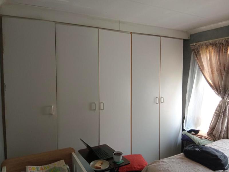 2 Bedroom Property for Sale in Albemarle Gauteng