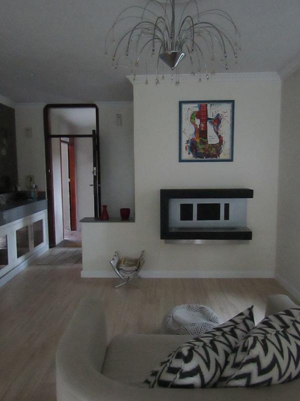 3 Bedroom Property for Sale in Atholl Gardens Gauteng