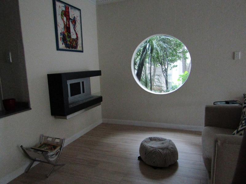 3 Bedroom Property for Sale in Atholl Gardens Gauteng