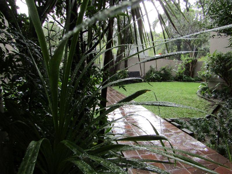 3 Bedroom Property for Sale in Atholl Gardens Gauteng