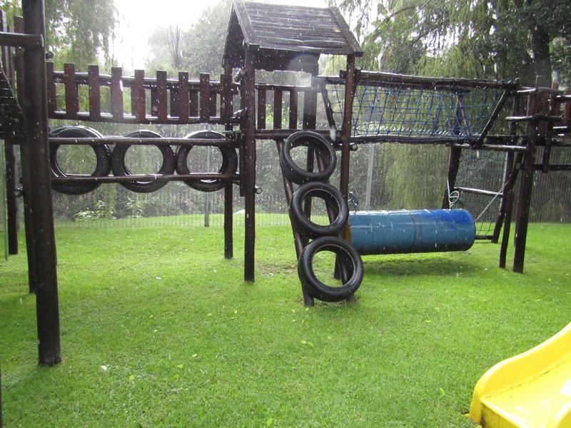3 Bedroom Property for Sale in Atholl Gardens Gauteng
