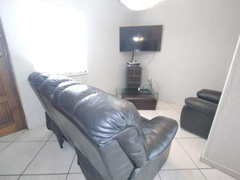 3 Bedroom Property for Sale in Brackenhurst Gauteng