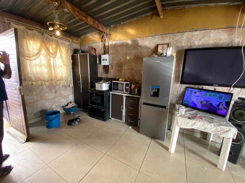 5 Bedroom Property for Sale in Katlehong South Gauteng