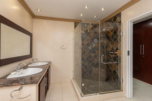 4 Bedroom Property for Sale in Bassonia Gauteng