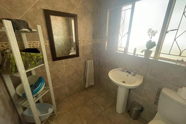 4 Bedroom Property for Sale in Glenvista Gauteng