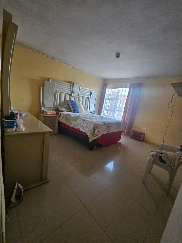 3 Bedroom Property for Sale in Protea Glen Gauteng