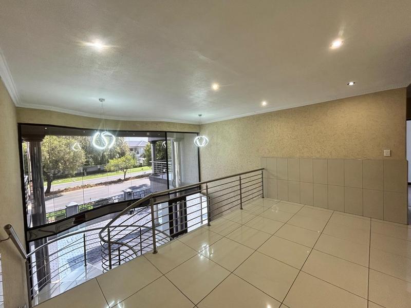 5 Bedroom Property for Sale in Helderwyk Gauteng