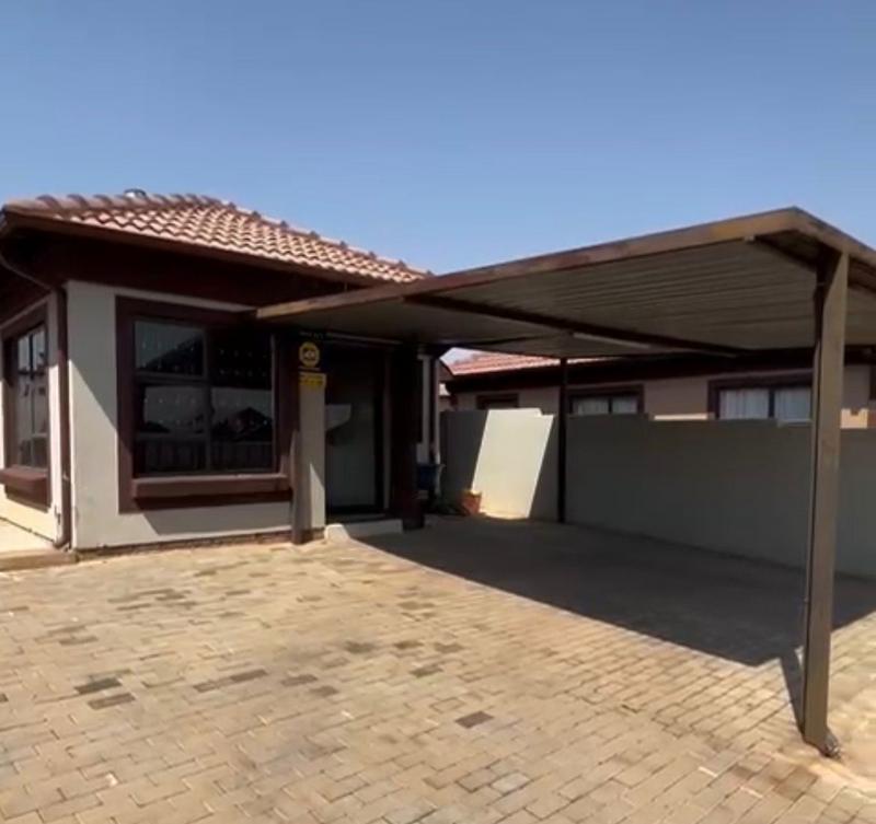2 Bedroom Property for Sale in Soshanguve VV Gauteng