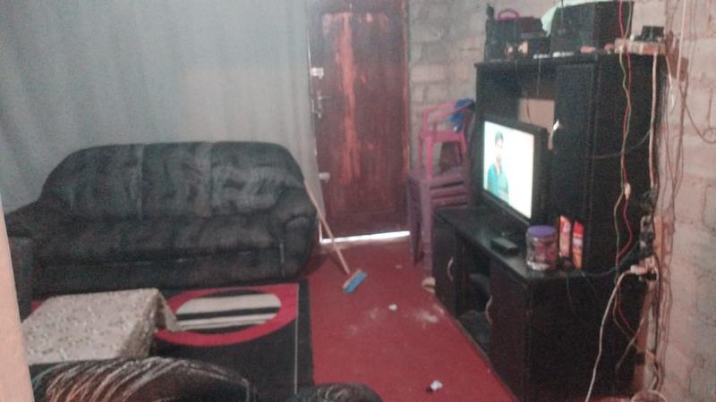 2 Bedroom Property for Sale in Winterveldt Gauteng