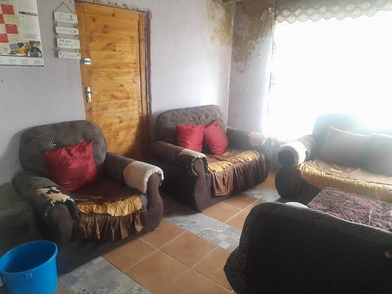 2 Bedroom Property for Sale in Winterveldt Gauteng