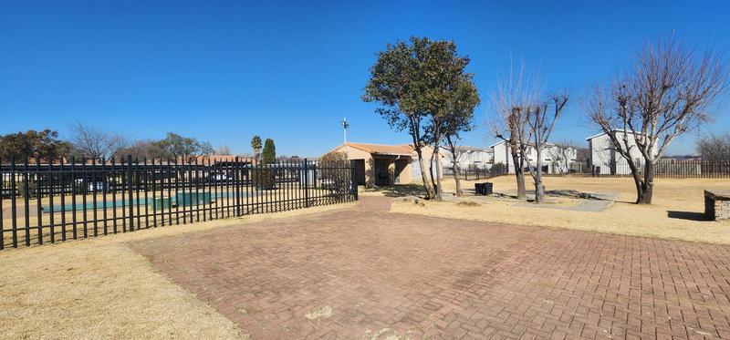 3 Bedroom Property for Sale in Elspark Gauteng