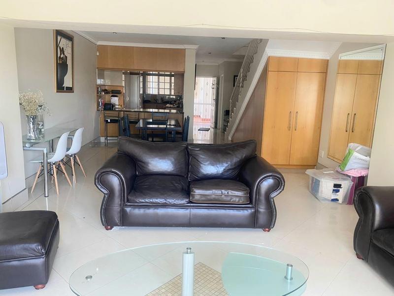 To Let 2 Bedroom Property for Rent in Morningside Gauteng