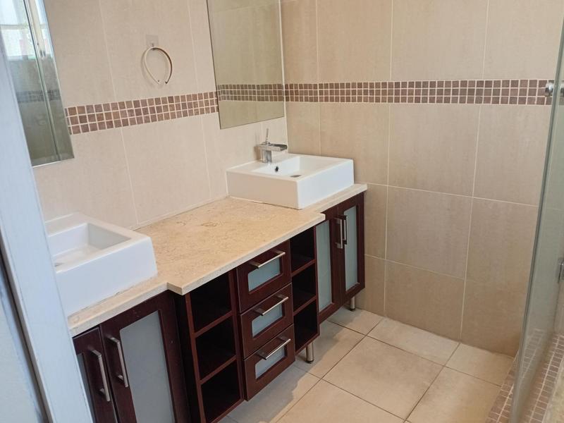 To Let 2 Bedroom Property for Rent in Morningside Gauteng