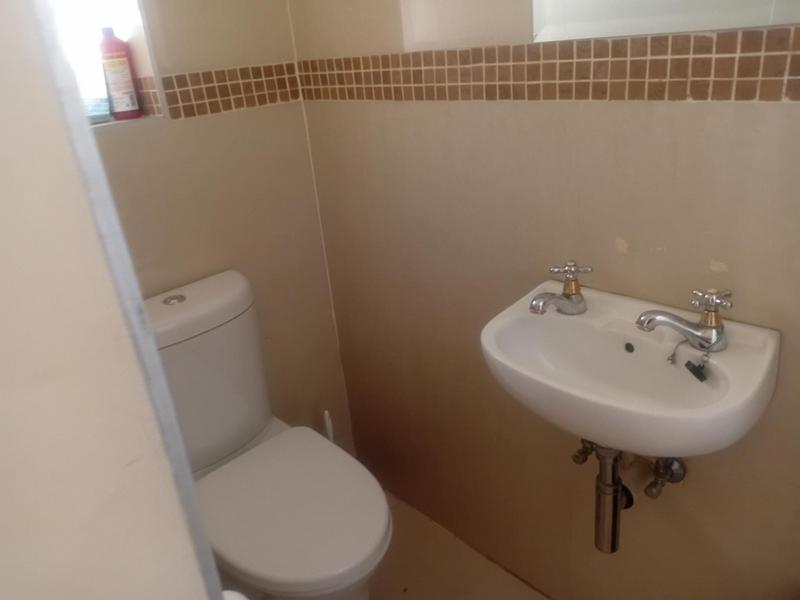To Let 2 Bedroom Property for Rent in Morningside Gauteng