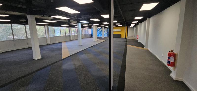 To Let Commercial Property for Rent in Randjespark Gauteng