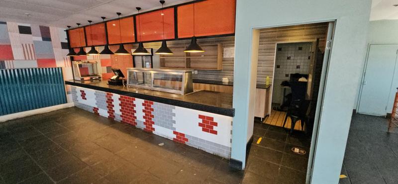 To Let Commercial Property for Rent in Randjespark Gauteng