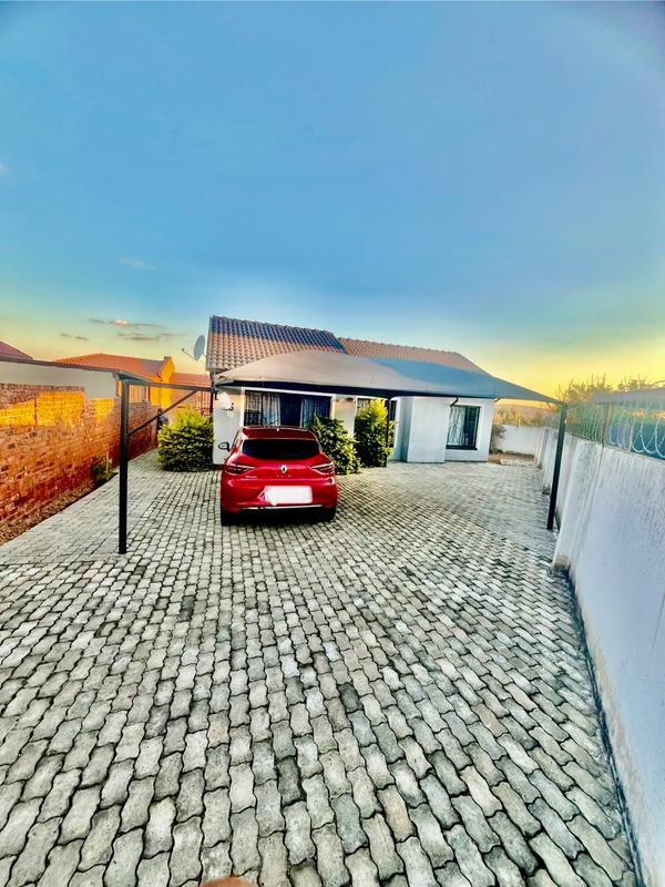 2 Bedroom Property for Sale in Philip Nel Park Gauteng