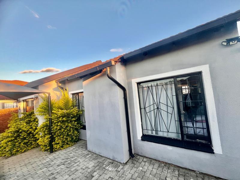 2 Bedroom Property for Sale in Philip Nel Park Gauteng