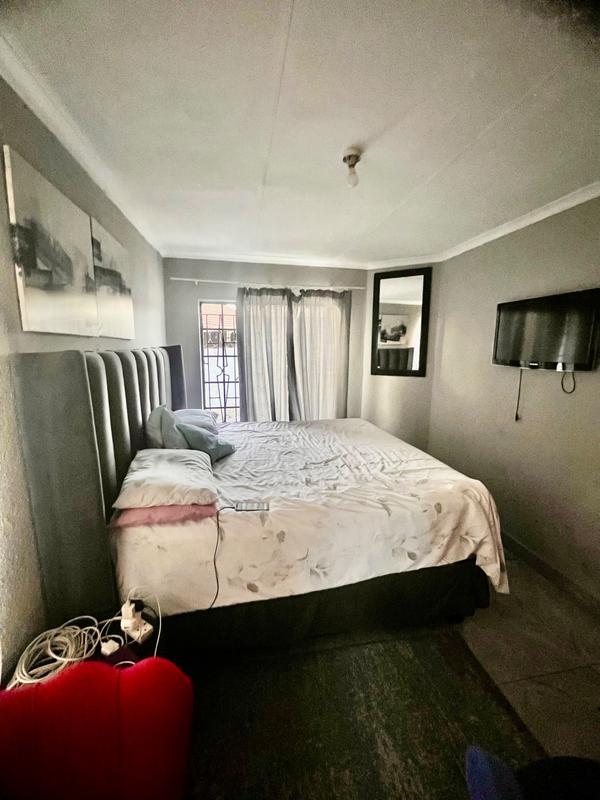2 Bedroom Property for Sale in Philip Nel Park Gauteng