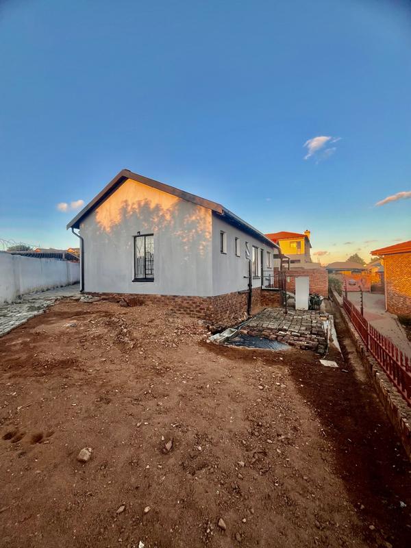 2 Bedroom Property for Sale in Philip Nel Park Gauteng