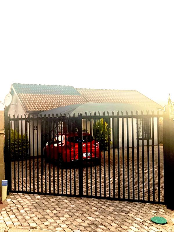 2 Bedroom Property for Sale in Philip Nel Park Gauteng