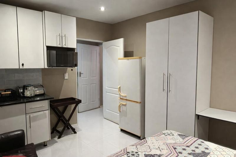 1 Bedroom Property for Sale in Jan Hofmeyer Gauteng