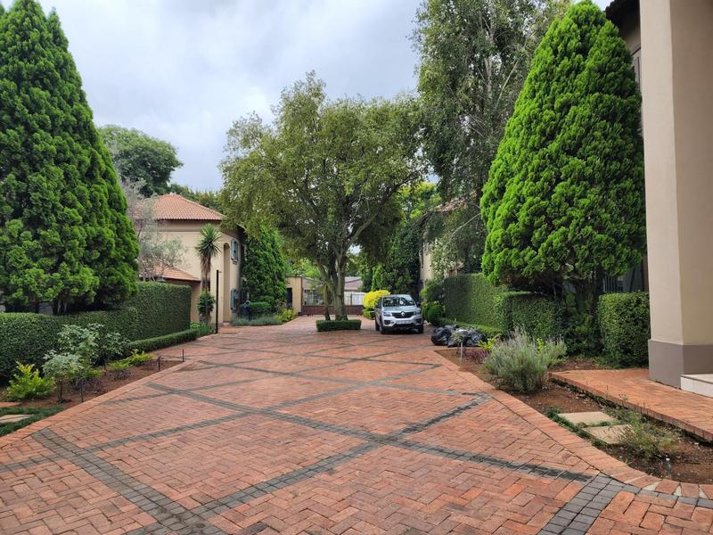 To Let 4 Bedroom Property for Rent in Muckleneuk Gauteng