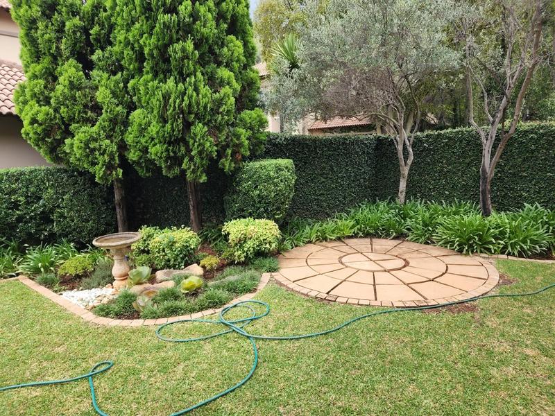 To Let 4 Bedroom Property for Rent in Muckleneuk Gauteng