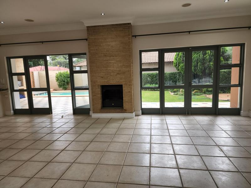 To Let 4 Bedroom Property for Rent in Muckleneuk Gauteng
