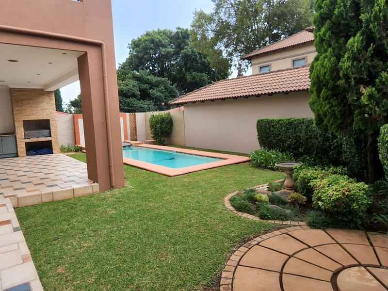 To Let 4 Bedroom Property for Rent in Muckleneuk Gauteng