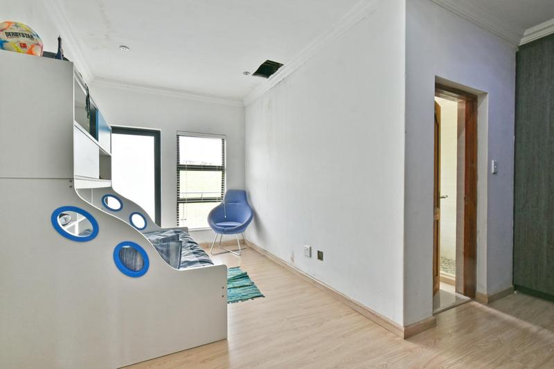 4 Bedroom Property for Sale in Eye of Africa Gauteng