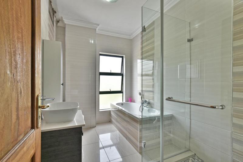 4 Bedroom Property for Sale in Eye of Africa Gauteng