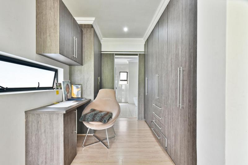 4 Bedroom Property for Sale in Eye of Africa Gauteng