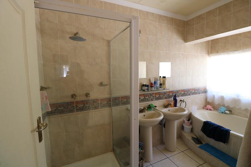10 Bedroom Property for Sale in Dinokeng Game Reserve Gauteng