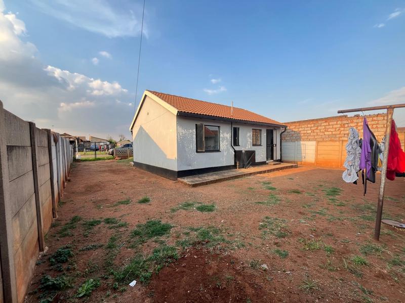 2 Bedroom Property for Sale in Vosloorus Gauteng