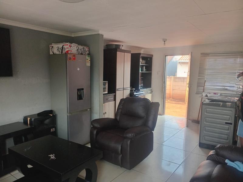 2 Bedroom Property for Sale in Vosloorus Gauteng