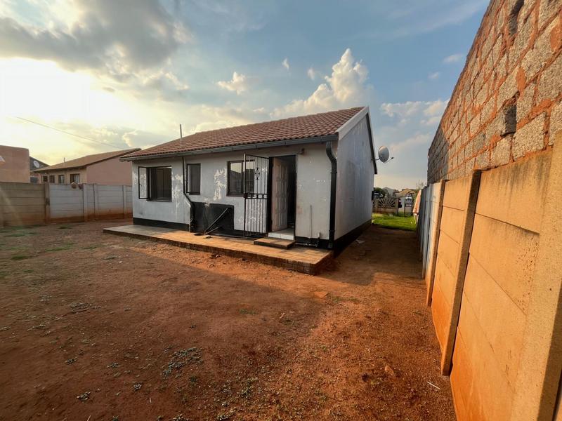 2 Bedroom Property for Sale in Vosloorus Gauteng