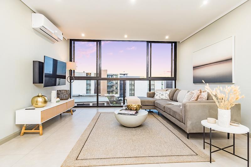 To Let 2 Bedroom Property for Rent in Midfield Estate Gauteng