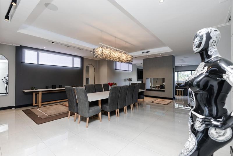 5 Bedroom Property for Sale in Midstream Ridge Gauteng